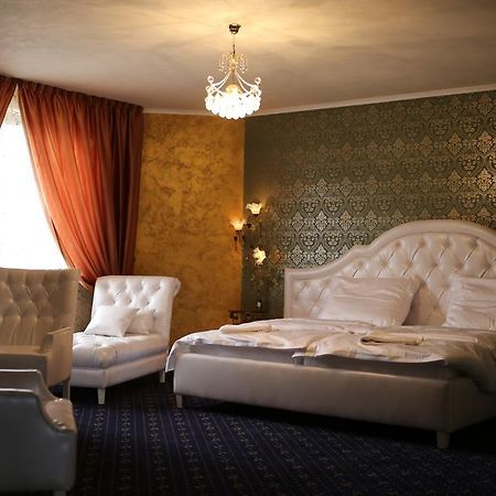 Hotel Kotva Bratislava Dış mekan fotoğraf