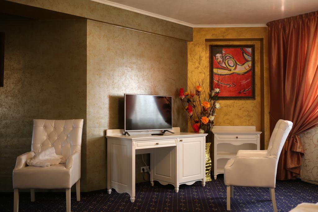 Hotel Kotva Bratislava Oda fotoğraf
